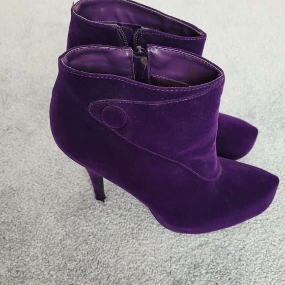 Size 7 - ankle booties pumps - purple - Qupid - Picture 3 of 12
